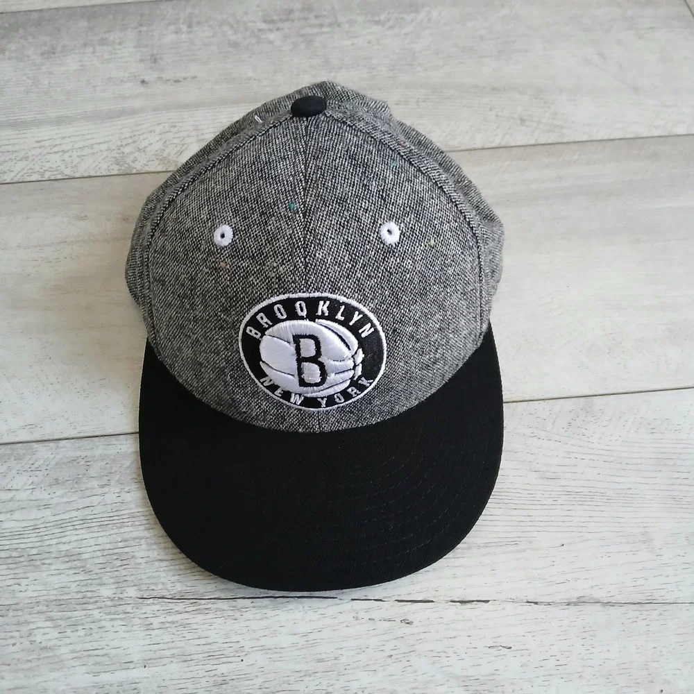 Adidas NBA Brooklyn Nets Hat Cap Gray Black Basketball Flat Brim‎